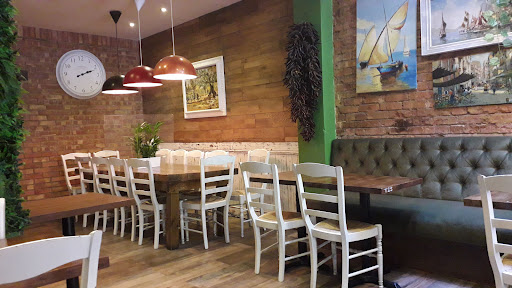 Photo of Lime & Thyme - 56 Coombe Ln, Raynes Park, London SW20 0LA